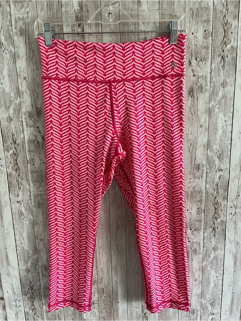 Vineyard Vines Women’s Whale Print Chevron Pink Cropped Leggings Small